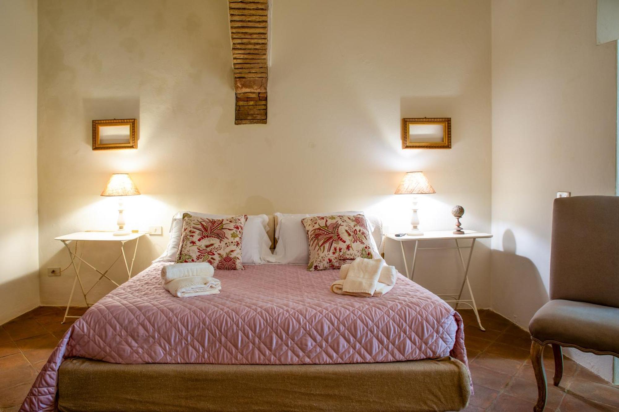 La Locanda Di Villa Toscana Бибона Екстериор снимка
