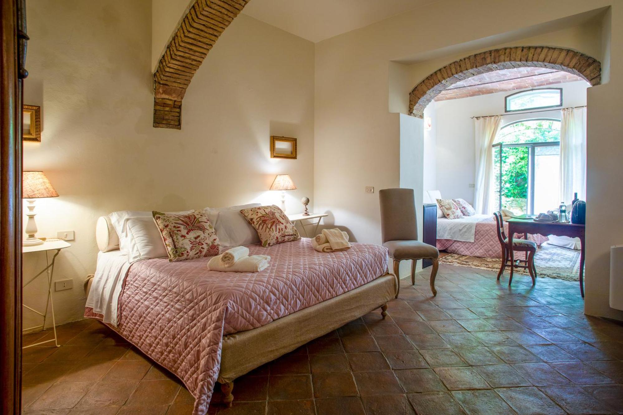 La Locanda Di Villa Toscana Бибона Екстериор снимка