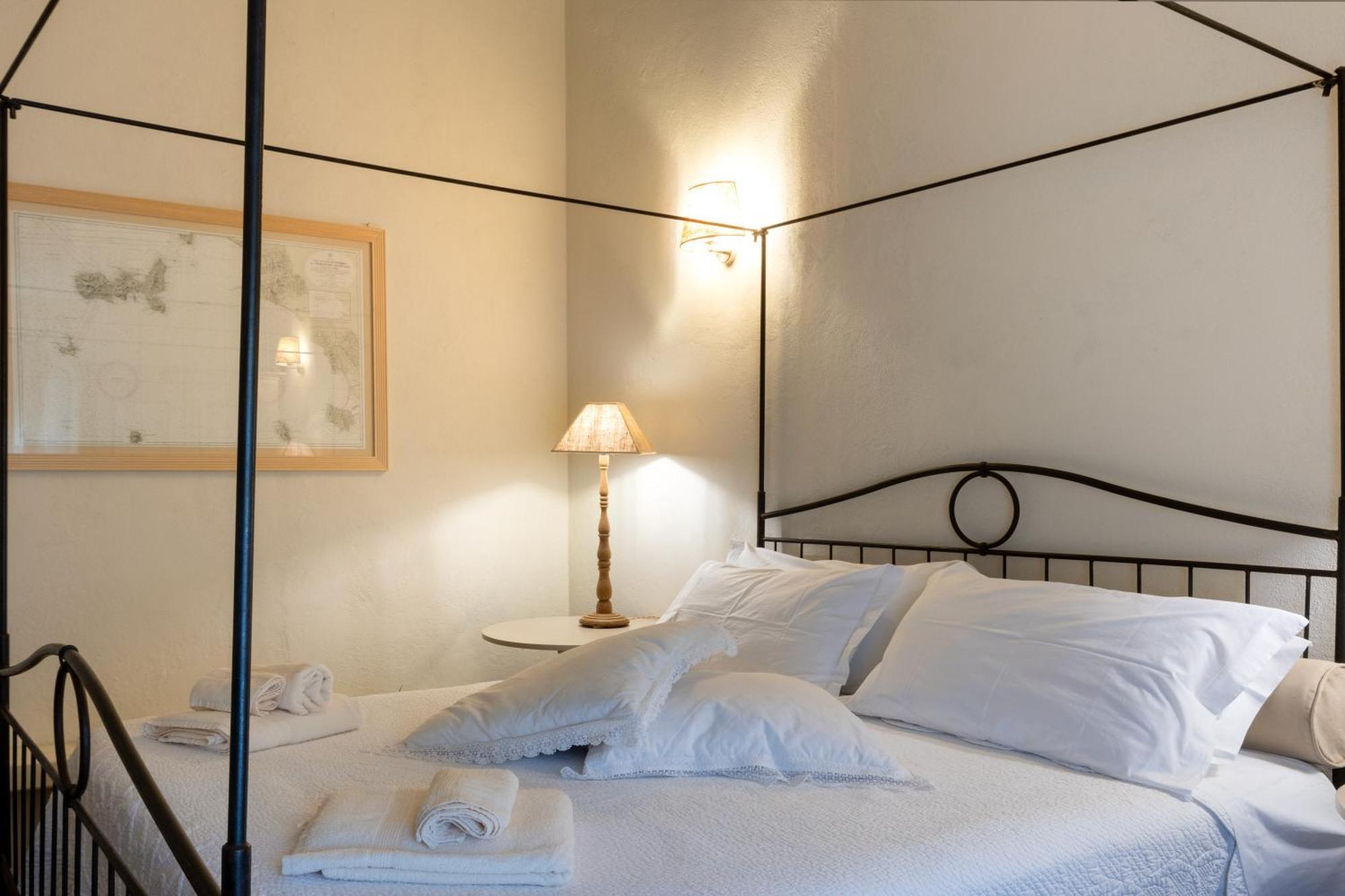 La Locanda Di Villa Toscana Бибона Екстериор снимка