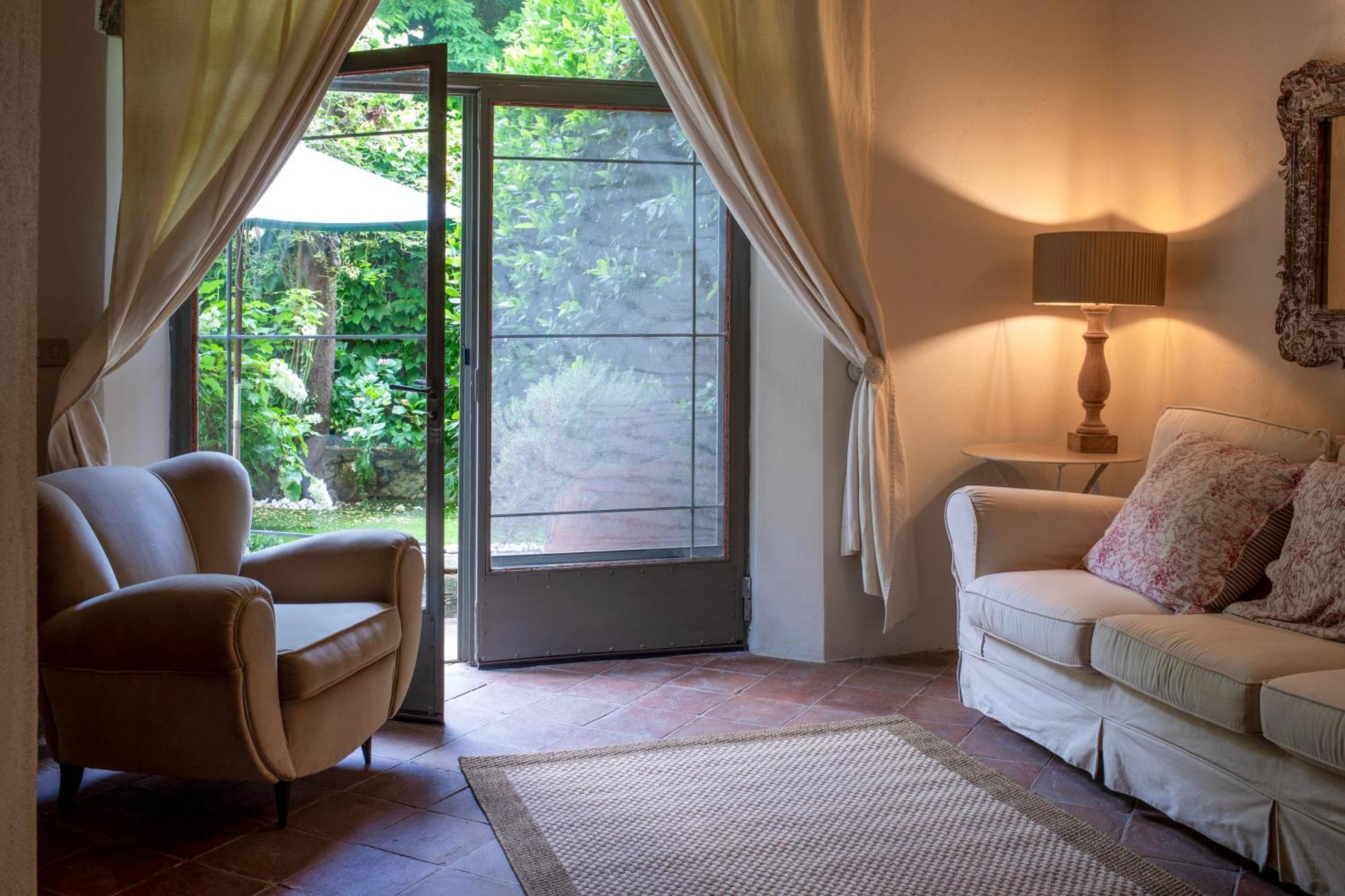 La Locanda Di Villa Toscana Бибона Екстериор снимка