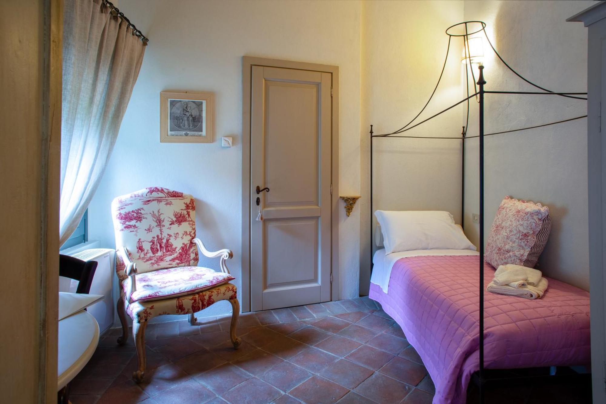 La Locanda Di Villa Toscana Бибона Екстериор снимка