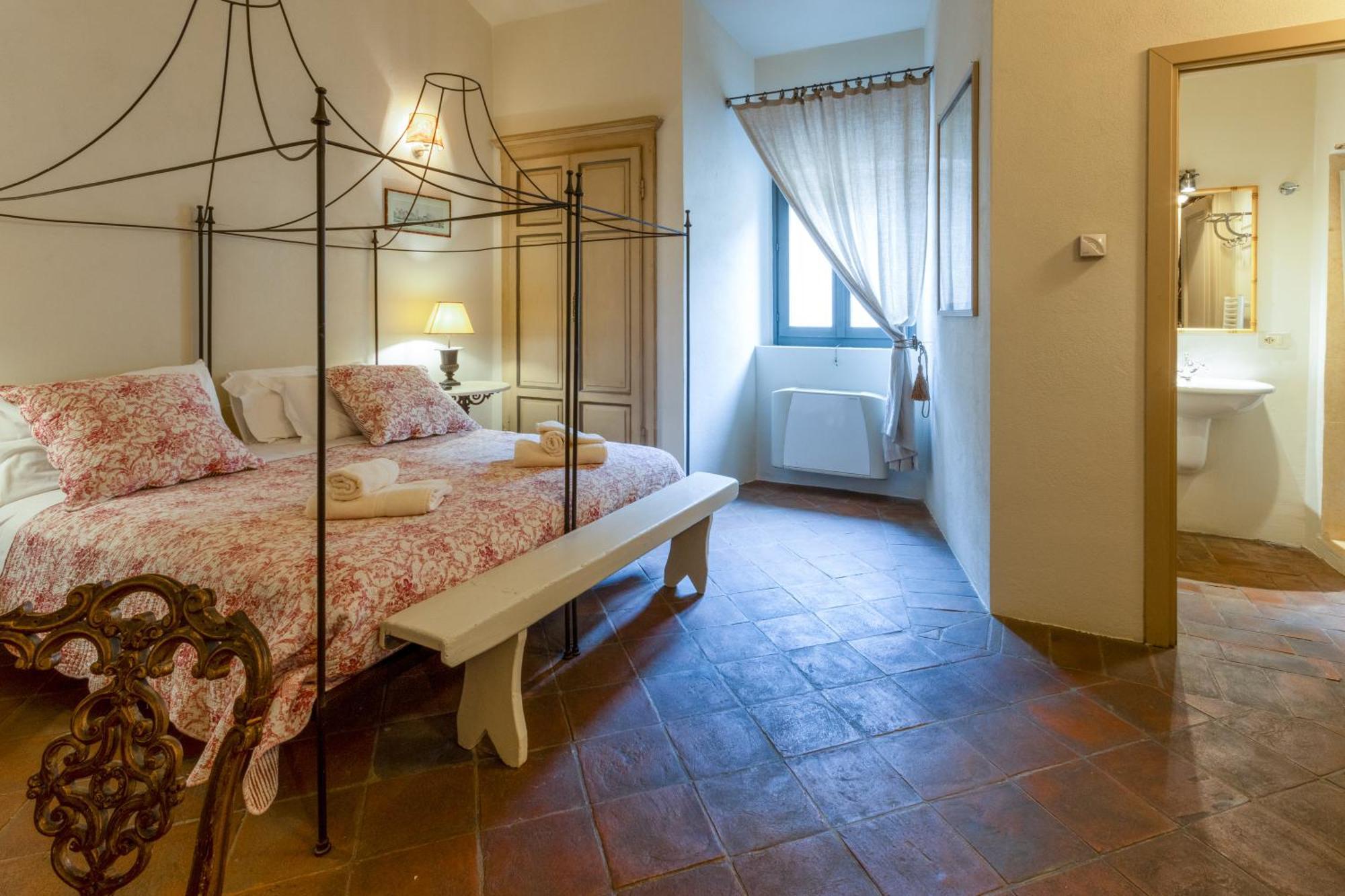 La Locanda Di Villa Toscana Бибона Екстериор снимка